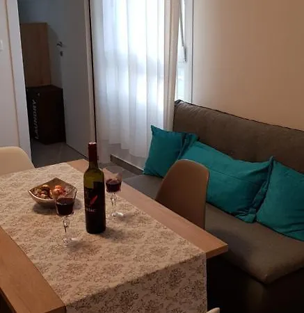 Salsa Split - Cozy Apartment Exterior photo